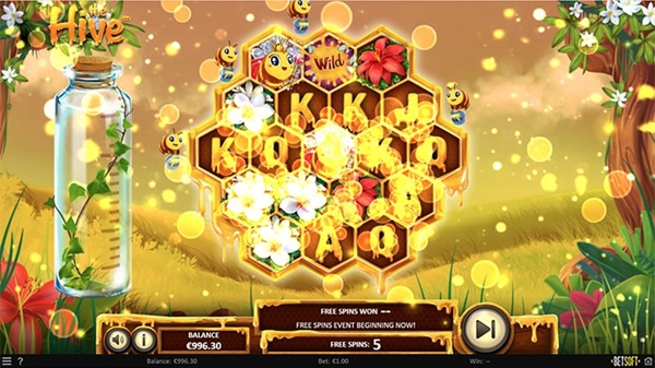 Memperkenalkan The Hive: Game slot dengan gulungan super spesial